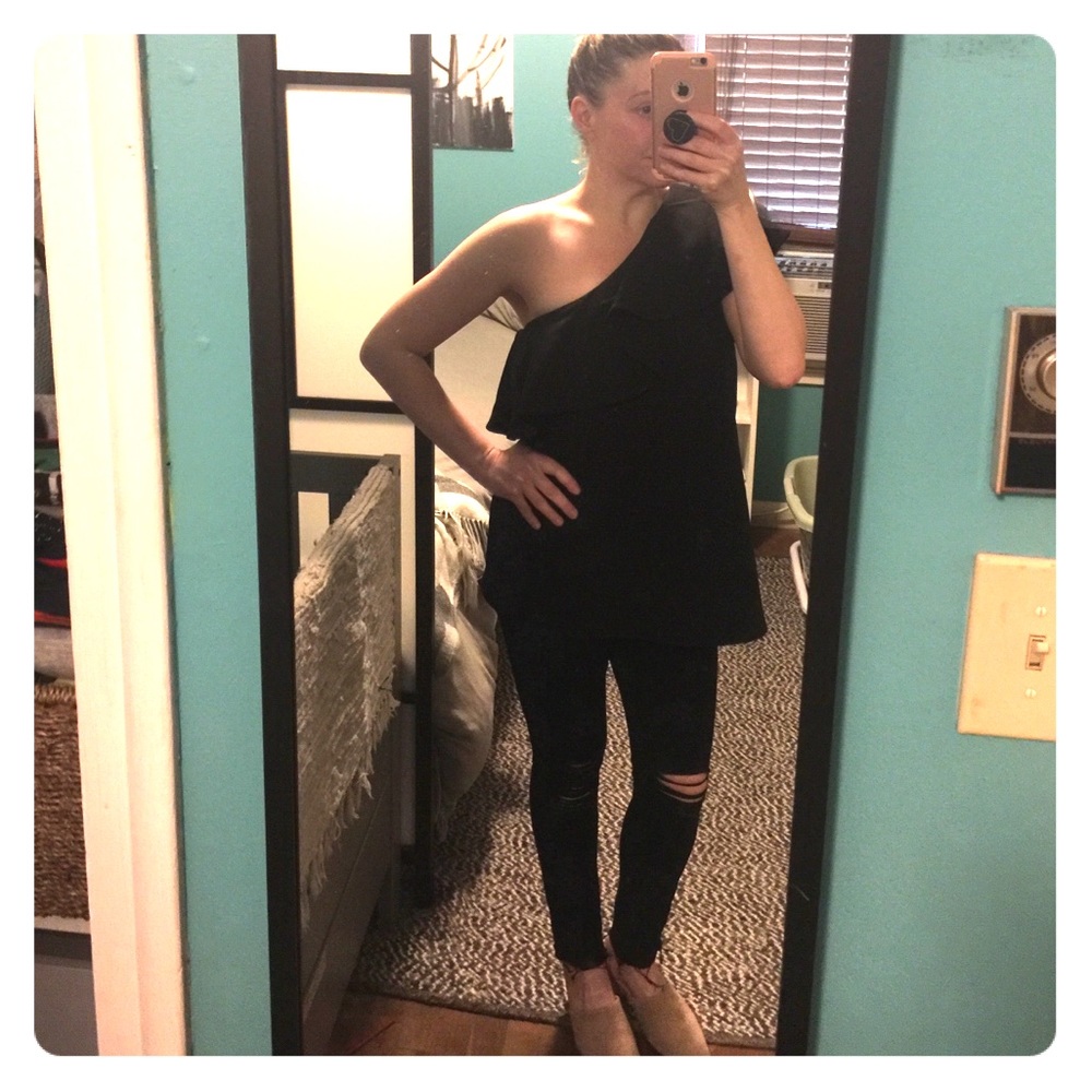 RUFFLED ONE SHOULDER TUNIC!!!